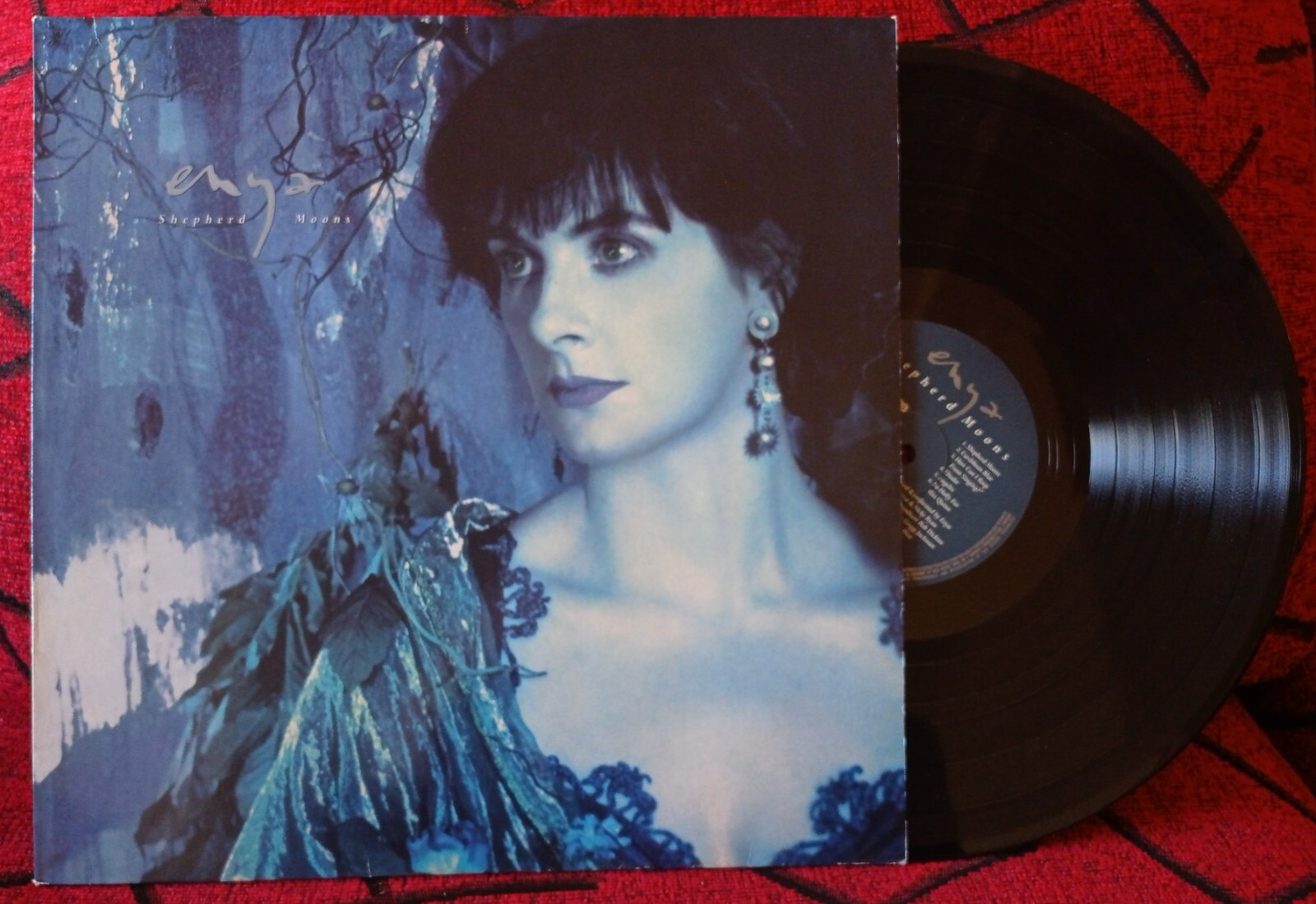 ENYA ** Shepherd Moons ** ORIGINAL 1991 GERMANY LP