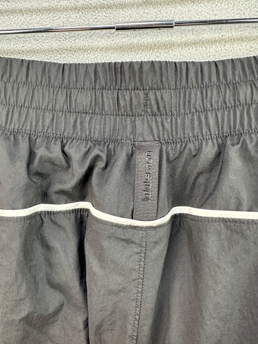 Lululemon Jogger 12 License to Train Mid-Rise Lightweight Black LW5GIOS Nylon - Picture 4 of 12