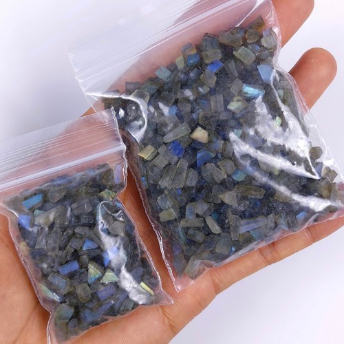 50 gms Chips Labradorite naturale sfaccettati non tagliati non lucidati taglia 5-7 mm #8342 - Foto 5 di 10