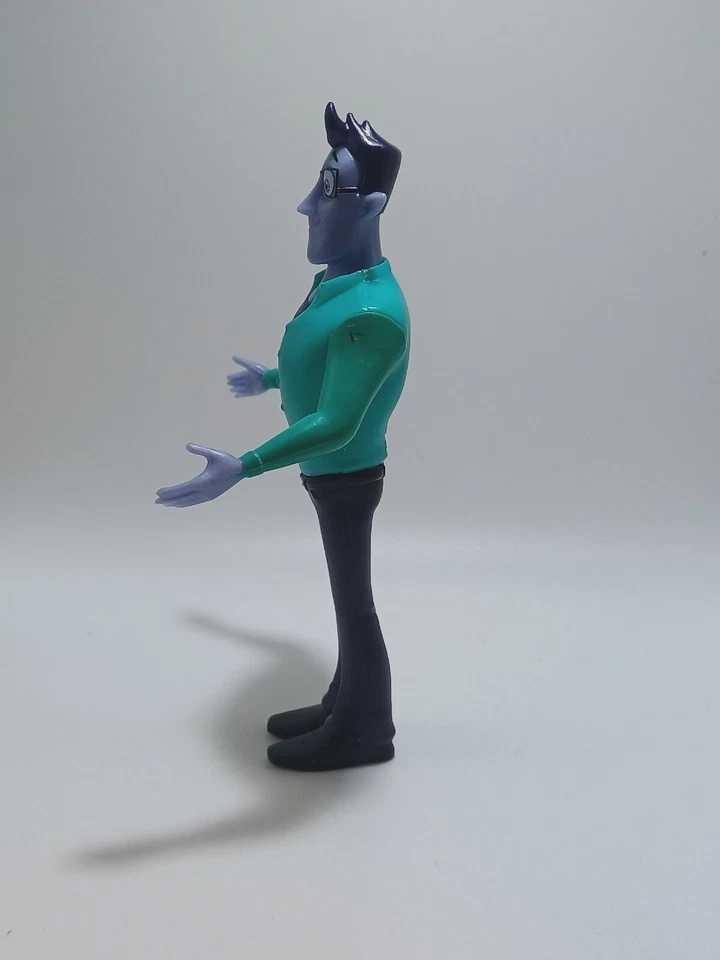 迪士尼吸血鬼爸爸鲍里斯·豪特利 PVC 塑像玩具吸血鬼  — 第 2/4 张图片