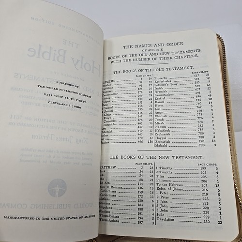 Holy Bible KJV Self-pronouncing Edition Illustrated: World Publishing Leather - Imagen 9 de 15