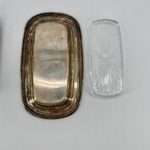 WM. ROGERS VINTAGE SILVER PLATE BUTTER DISH LID & GLASS INSERT 887 PATINA - Picture 8 of 11
