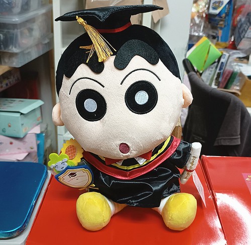 Sanrio Kitty Melody Kuromi CrayonShinchan 30cm Graduation Gift Plush Doll - Picture 13 of 20