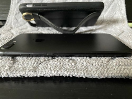Apple iPhone 7 Plus - 32GB - Jet Black (Sprint) A1661 (CDMA + GSM) - Picture 2 of 7