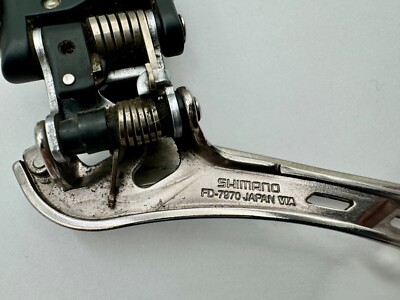 Dérailleur Avant SHIMANO DURA-ACE Di2 FD-7970 - 2x10 Vitesses - Montage Collier - Occasion Bon état Mécanique