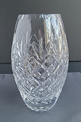 Crystal Clear Industries Hand Cut Crystal Vase - Hungary 8.5" - SEE DESCRIPTION - Picture 2 of 10