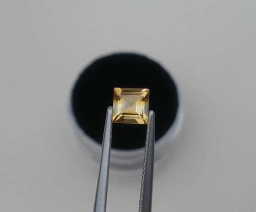  Citrine Square Natural Loose Faceted Gem 5mm  - Picture 1 of 6
