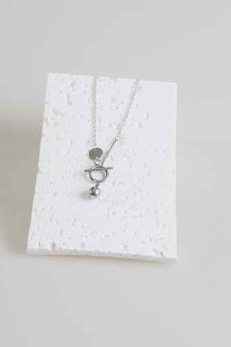 Cadena Acero Inoxidable Plateada Cierre De Palanca Colgante Forma De Manzana  - Bild 1 von 5