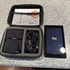 Amazon Fire 7 Black Tablet 7 Inch WiFi Bluetooth 6GB 7th Gen. Case / Charger