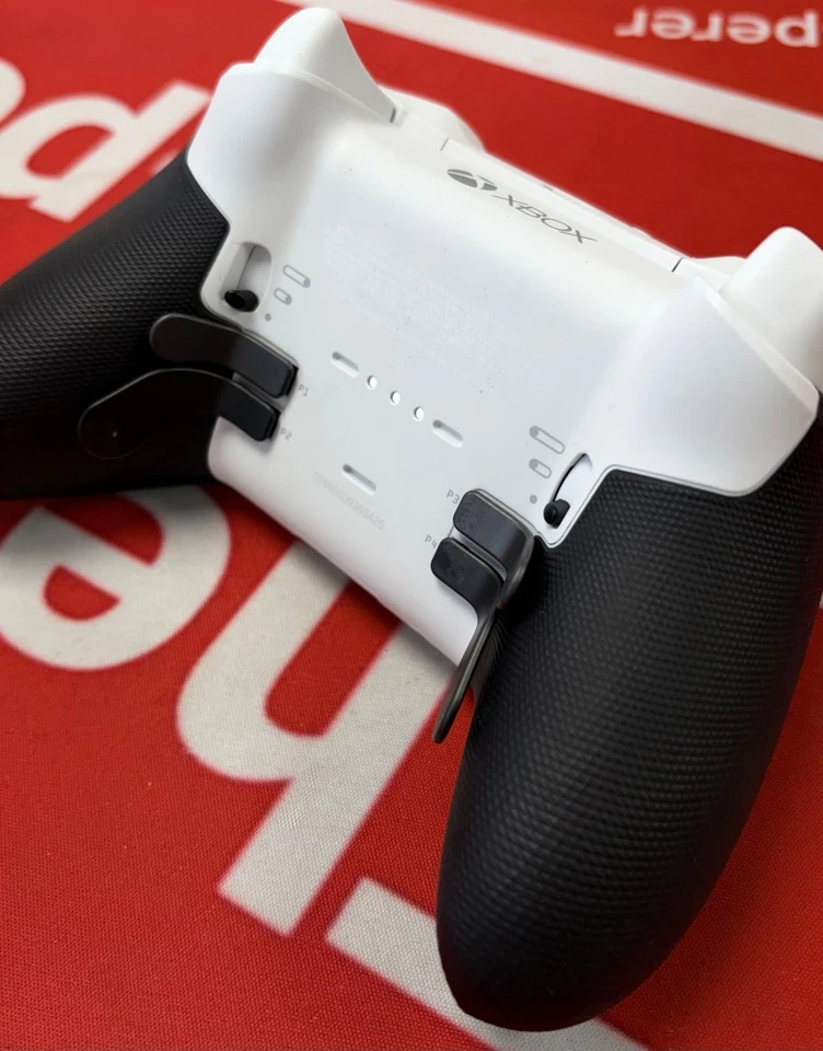 Microsoft Xbox Elite Series 2 Core Wireless Controller White -BOXED WITH EXTRAS! - Image 3 of 4