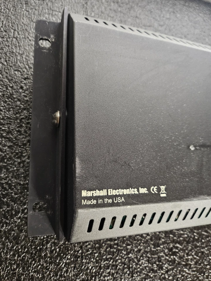 Monitores Marshall V-R82DP-HDSDI Doble Profesional 8.4" Montaje en Rack - USADOS Foto 3 de 4