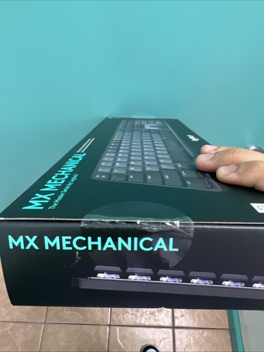 Logitech MX Mechanical Wireless Illuminated Performance Keyboard, Tactile Quiet - Picture 5 of 6
