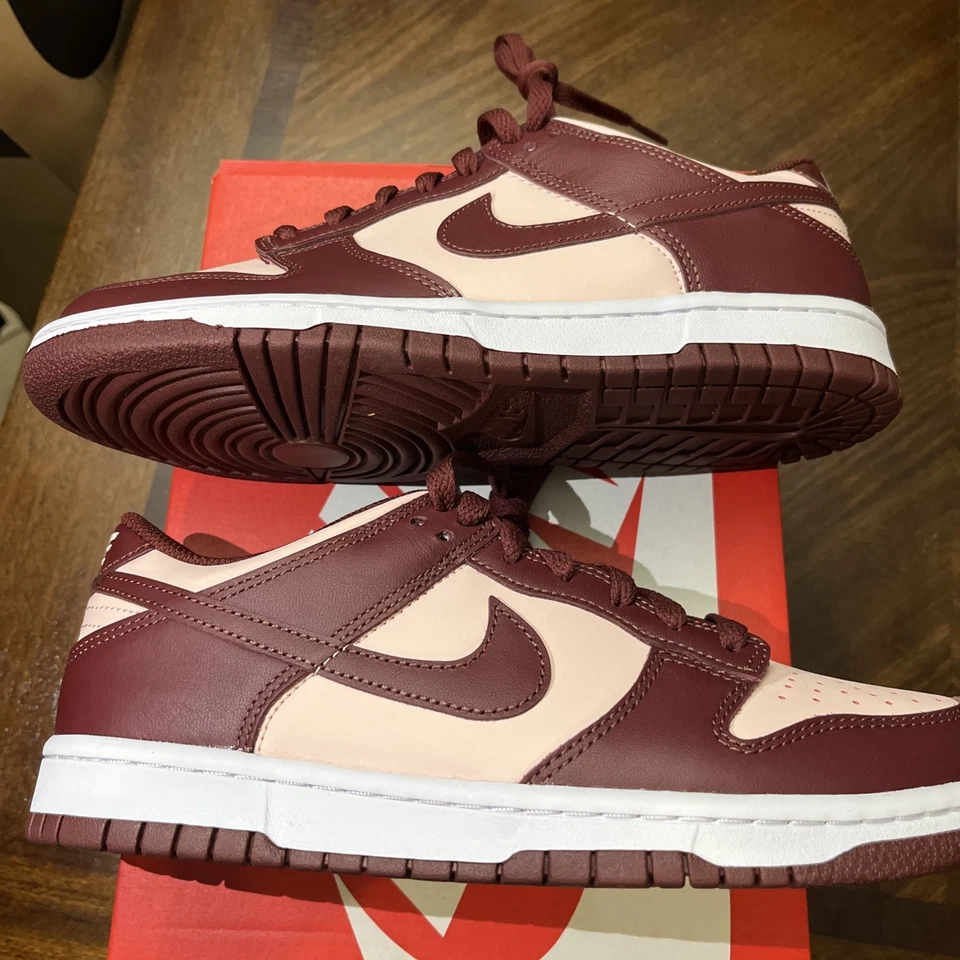 Tamanho 6Y, WMNS 7.5, EU 38.5 Nike Dunk Low Dark Team Red/Dark Team Red FB9109 600 - Imagem 4 de 4
