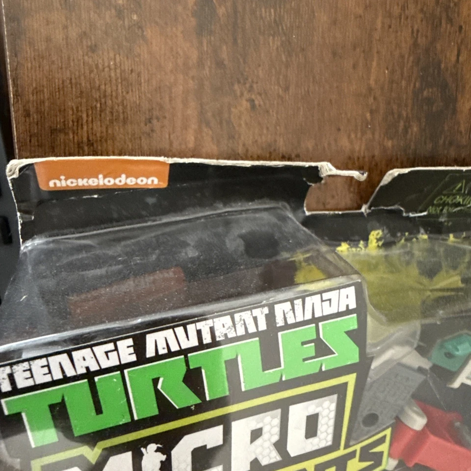 Teenage Mutant Ninja Turtles TMNT Micro Mutants Raph's Rooftop Perfeito Estado Novo - Imagem 4 de 4