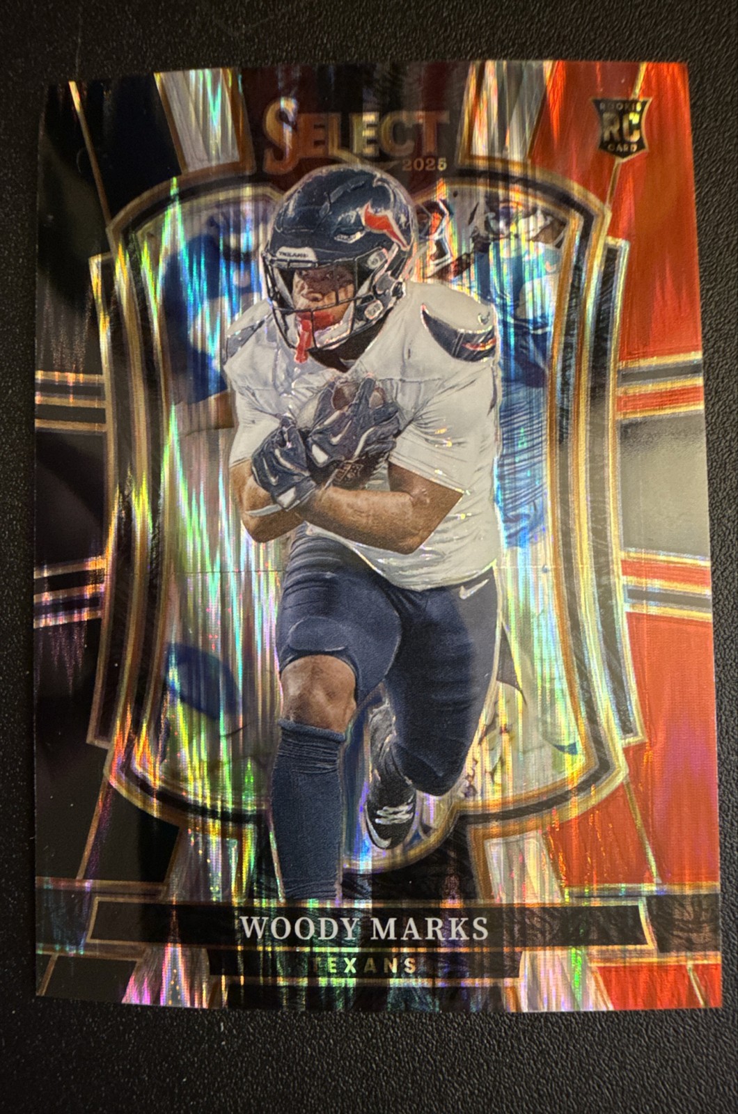 2025 Panini Select - Premier Level Woody Marks #135 Black & Red Shock Prizm (RC)