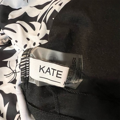 Conjunto Tankini Kate Kasin Para Mujer Talla Mediana Negro Floral con Pantalones Cortos Cuello en V Nuevo con Etiquetas - Imagen 8 de 14