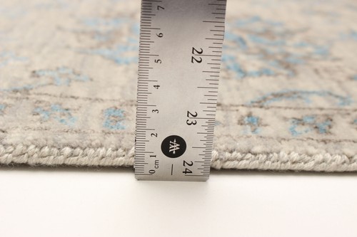 Vintage Hand-knotted Runner Rug 2'8" x 14'2" Traditional Wool/Silk Carpet - Picture 6 of 9