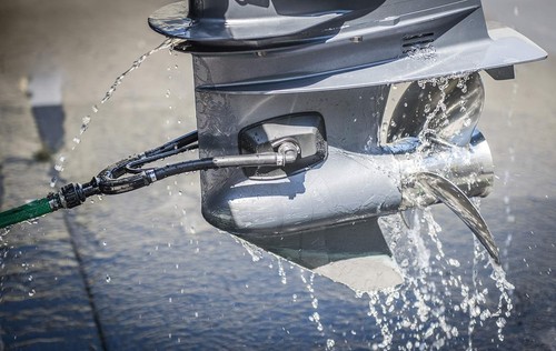 Compact Boat Motor Flusher - Extend Engine Life with Easy Garden Hose Connection - Picture 3 of 4