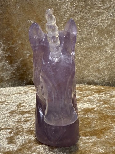 Einhorn aus Amethyst, 242g