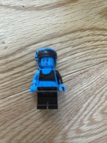 LEGO Star Wars Ayala Secura Mini Figure 75151 With Lightsaber