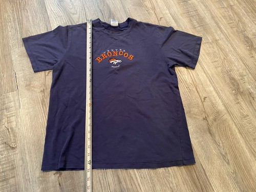 Vintage Denver Broncos Embroidered Reebok Blue Short Sleeve Shirt NFL Size Large - Picture 3 of 5