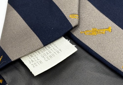 Corbata Colección Smithsonian por Schreter Azul Gris Música 54" x 3" - Imagen 3 de 6