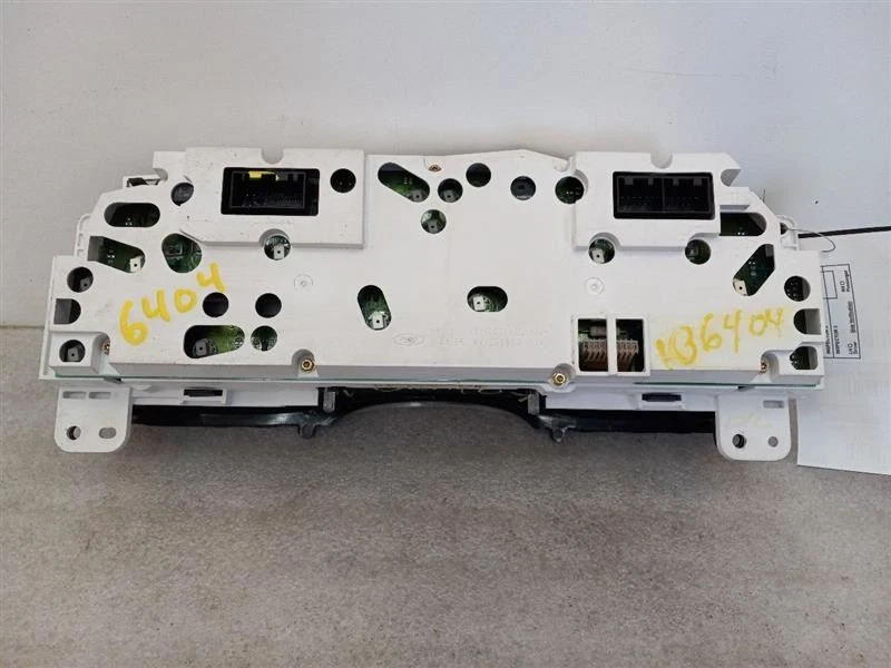 118K; Speedometer Cluster MPH From 11/04/02 Fits 03 EXCURSION 373991 Foto 3 de 4