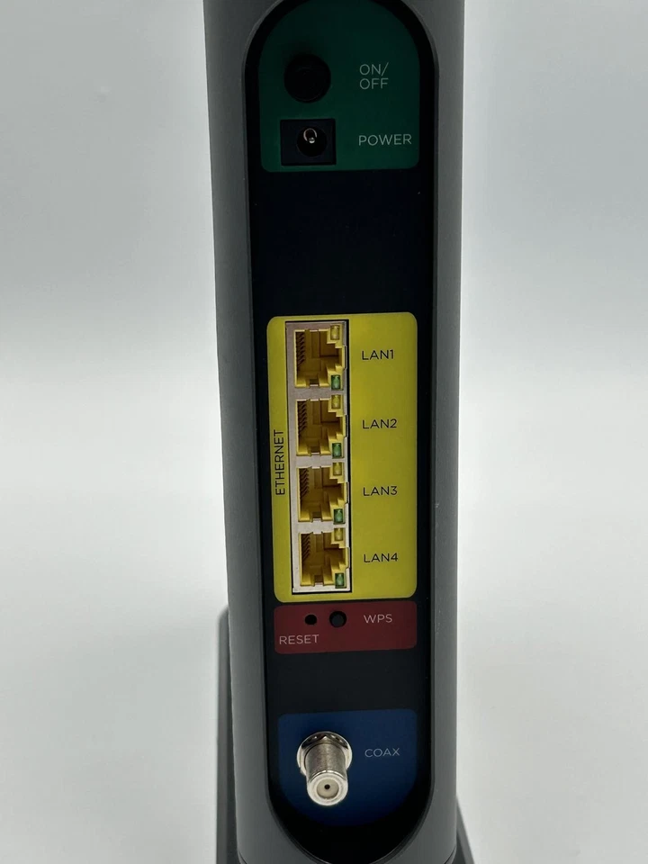 Motorola MG7700 Modem WiFi Router Combo - Image 3 of 4