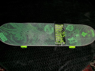 Creature Gravette VX complete skateboard. Independent.