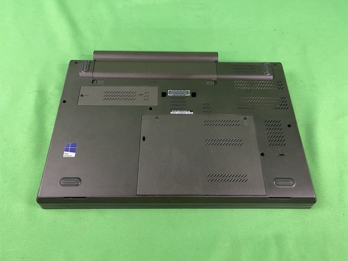 Lenovo ThinkPad W541, i7-4810MQ 2.80GHz, 32GB RAM 256GB SSD Win 10 Pro - Picture 17 of 19