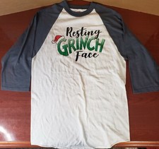 RESTING GRINCH FACE T SHIRT M