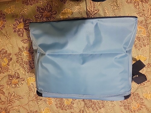 Life is Good 32-Can Insulated Cooler New With Handle - Picture 4 of 5