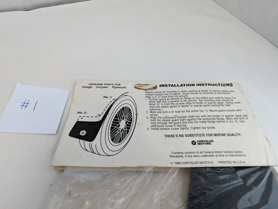 Aletas de barro Plymouth Voyager nuevas stock antiguo 4318414 Foto 3 de 4