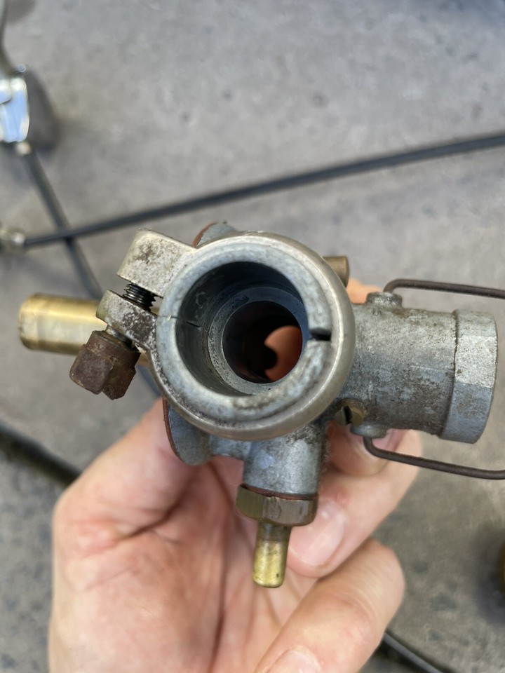 Vintage Victa 18 Special Rotomo Lawn Mower Carby, Throttle Lever And