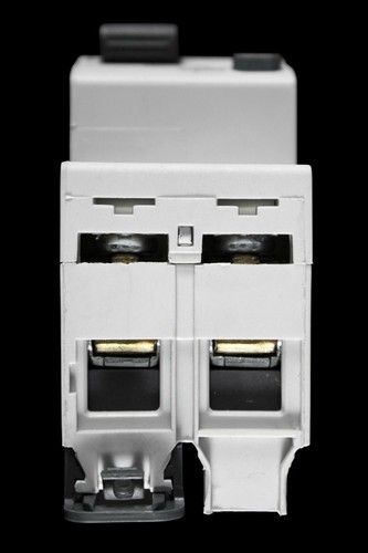 NEWLEC 63 AMP 30mA DOUBLE POLE RCD TYPE AC NLRCD6330A - Picture 4 of 7