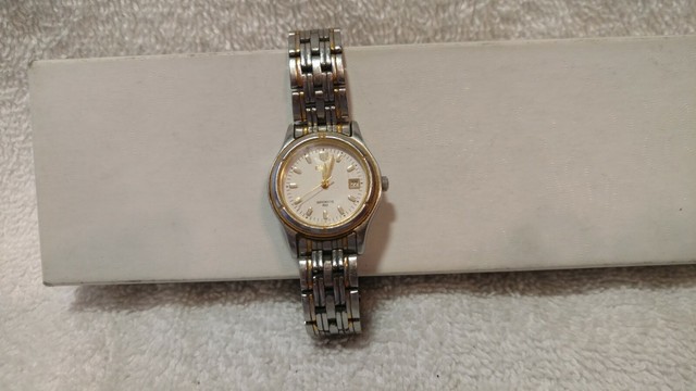 seiko sports 100 gold