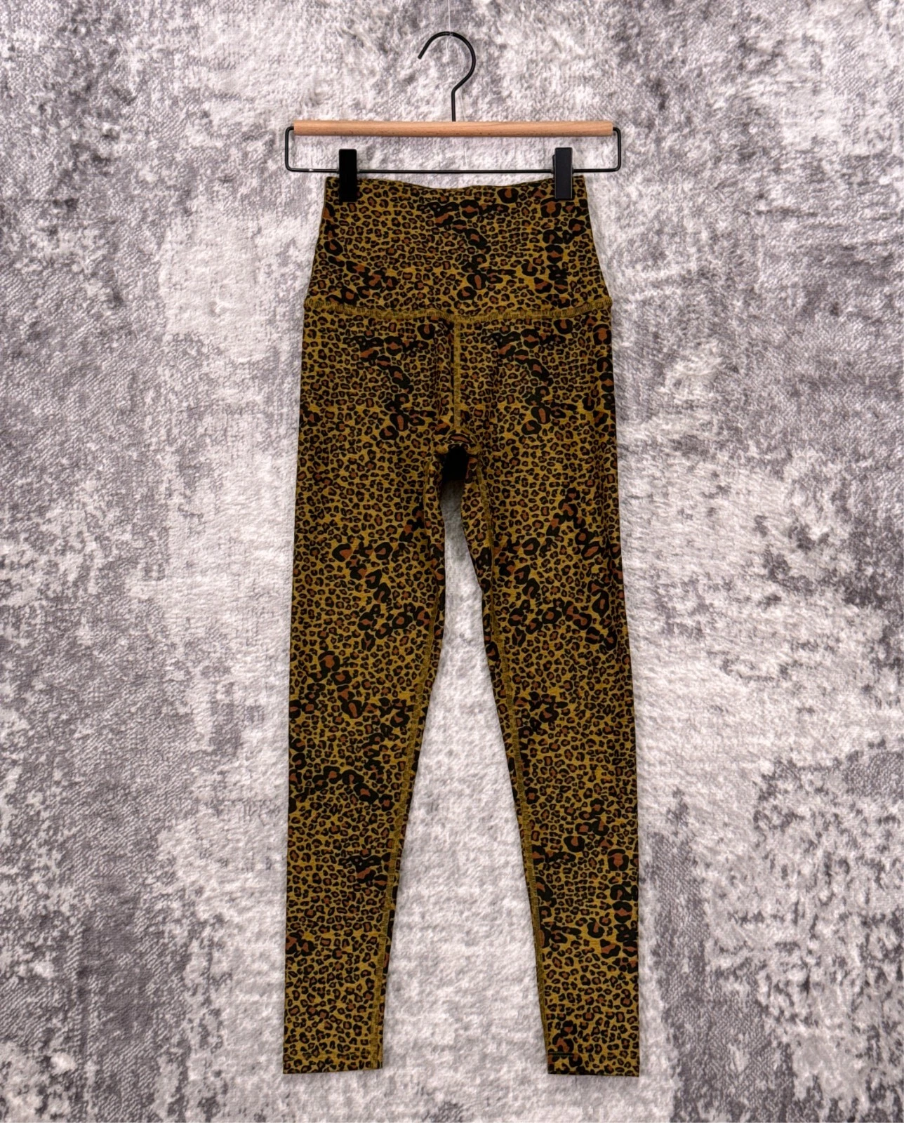 beyond-yoga high waist 7/8 leopard spacedye leggings