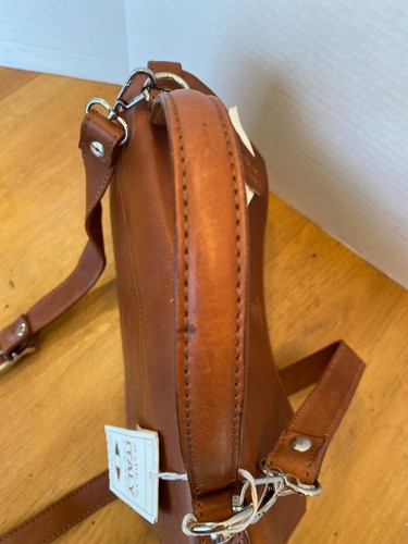 NEW w TAGS I Medici Firenze Italian Leather Letter Handbag in Honey - Picture 9 of 19