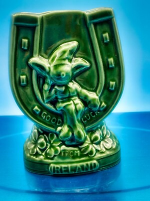 Vintage SylvaC Vase Pixie Hufeisen Good Luck aus Irland grün Keramik