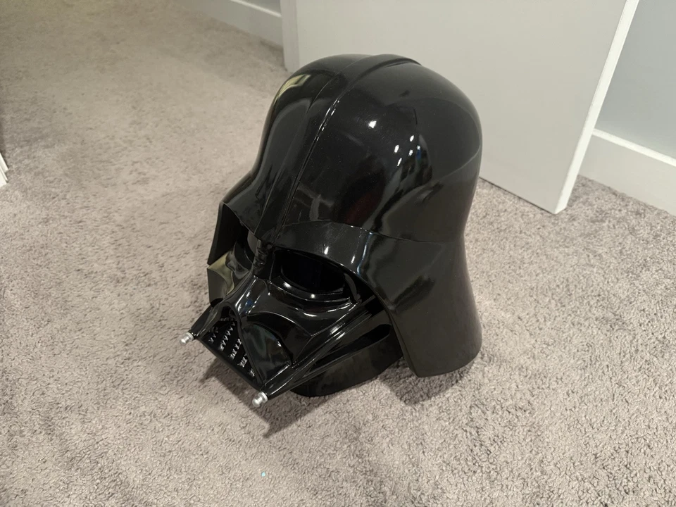 Hecho a medida: Star Wars Empire Strikes Back Casco/Máscara Vader Réplica USADO Foto 3 de 4