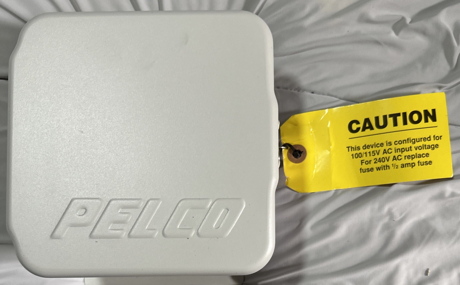 Pelco WCS1-4 Outdoor Surveillance Camera Waterproof Power Su
