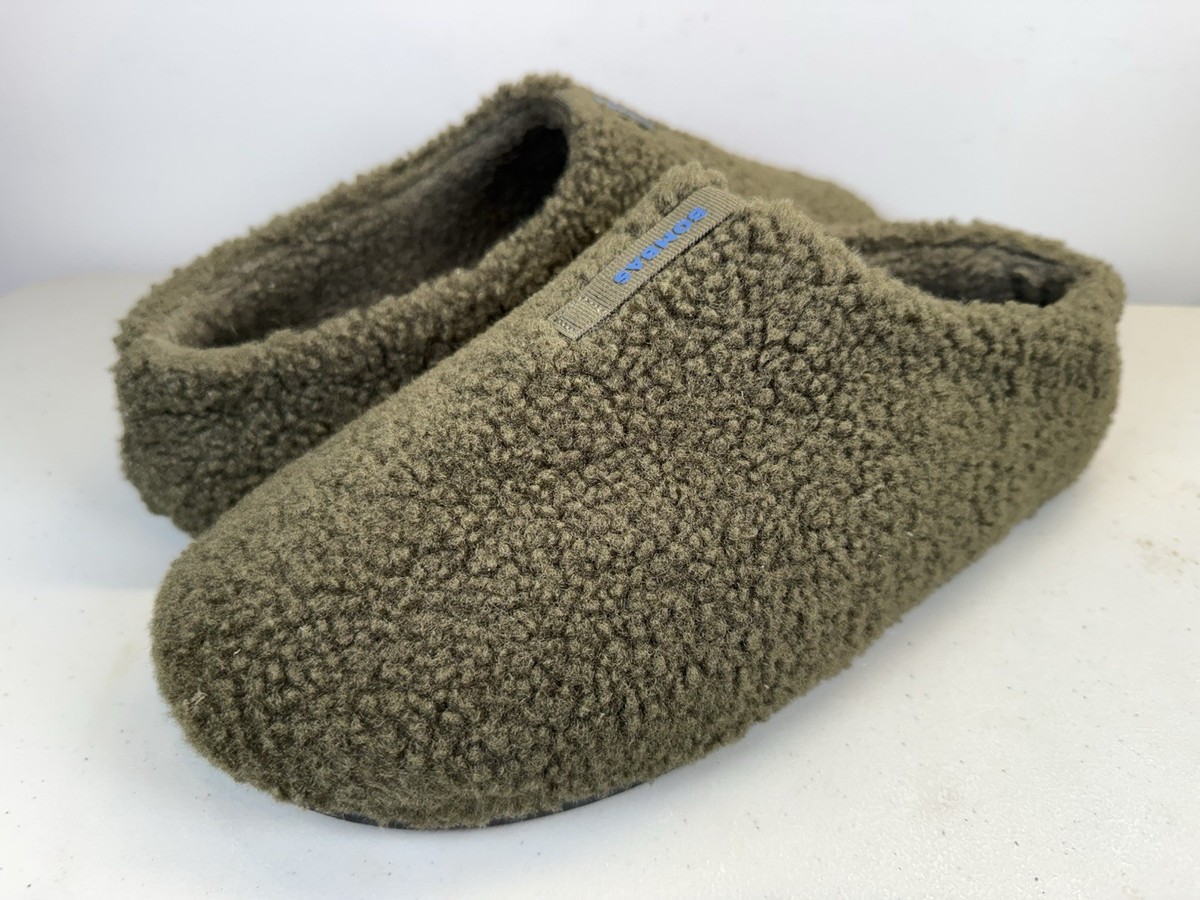BOMBAS Cozy Slip-On Slippers in Deep Forest Green Men main image 2
