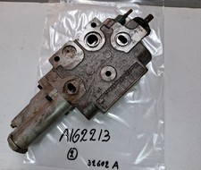 Nos Tractor Parts  Hydraulic Valve A169029 Fit Case Ih 2290,3594,2096, 2294