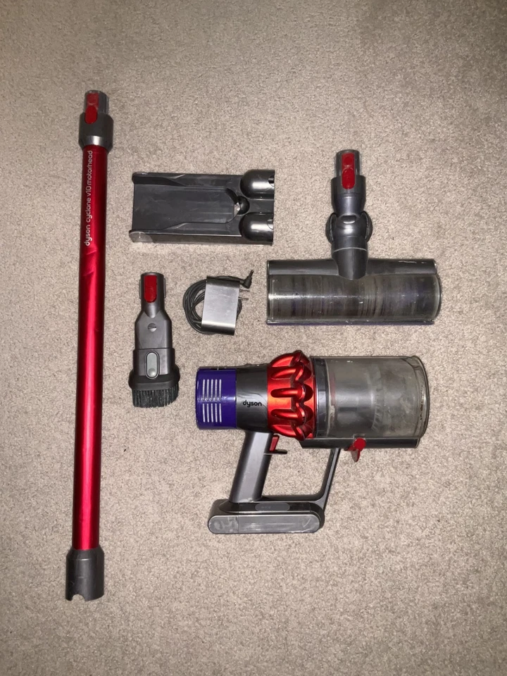 Dyson Cyclone V10 Motorhead - New Battery, Charger, Docking Port, Attachments - Image 2 of 2