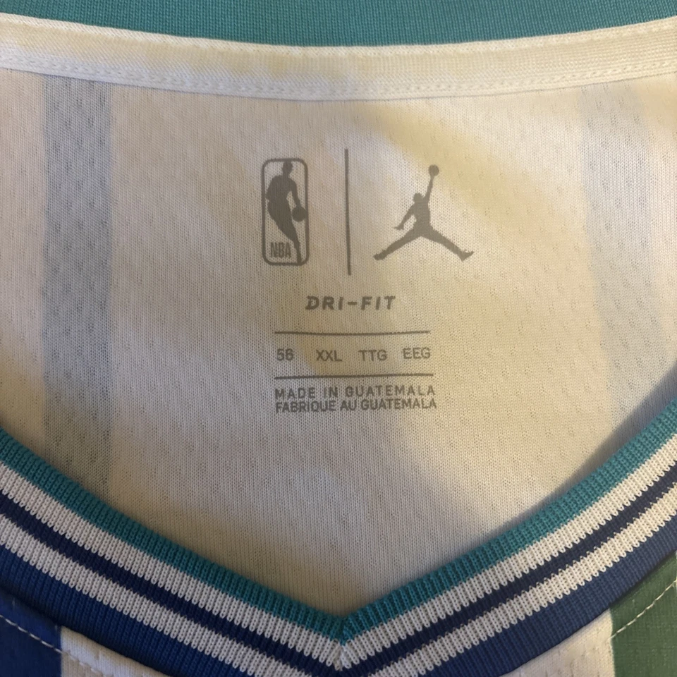 Camiseta clásica de madera dura de los Charlotte Hornets de la NBA Kemba Walker Jordan para hombre 2XL Foto 4 de 4