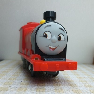 Thomas & Friends Motorized Toy Train Talking James Battery-Powered Engine