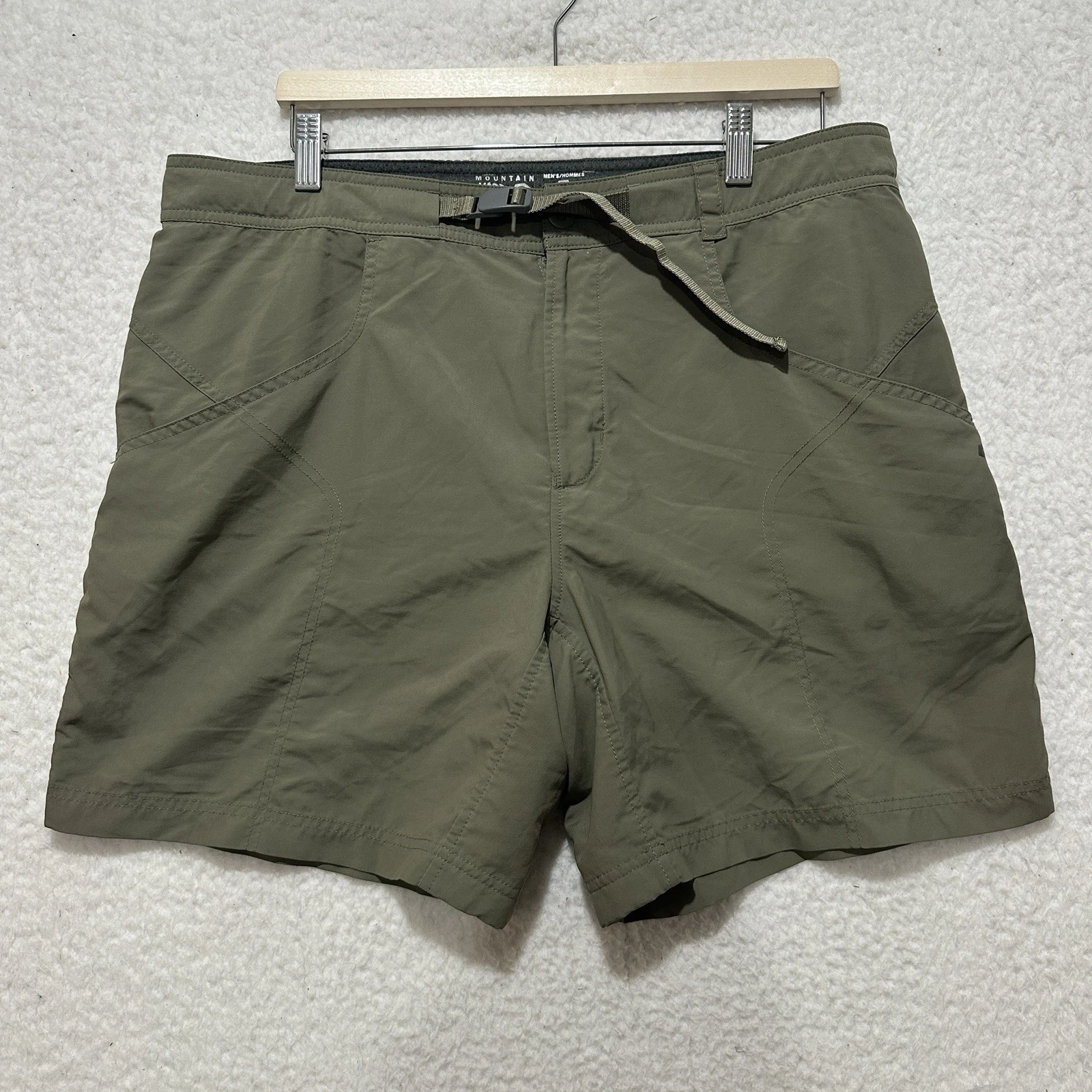 Mountain Hardwear Shorts Men’s Green Belted Nylon Hiking Outdoor Quick Dry Sz 36