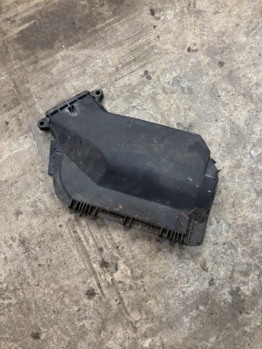 AUDI A4 A5 S5 8T B8 07-13 MOTORRAUM STEUERGERÄTRAUMDECKEL 8K2907613A