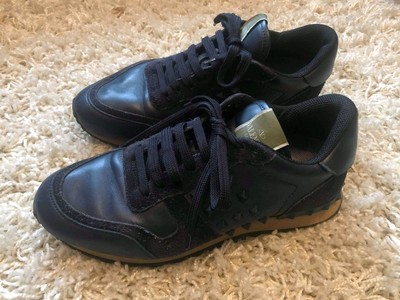 navy valentino trainers