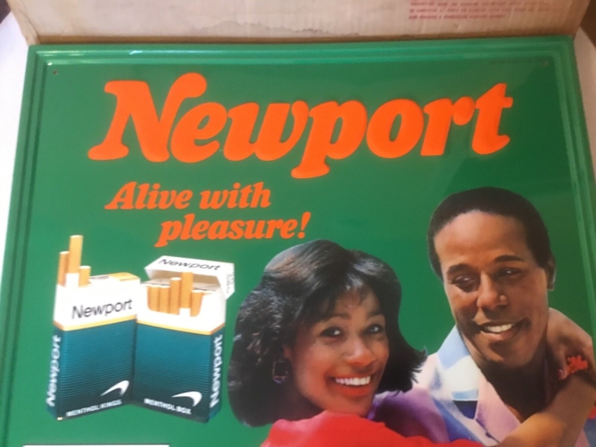 1985 FULL BOX NEWPORT METAL SIGNS(17x21) IN ORIGINAL BOX(VERY RARE